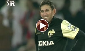 फन्नी क्रिकेट के फन्नी मोमेन्टस। ज़रूर देखिए     