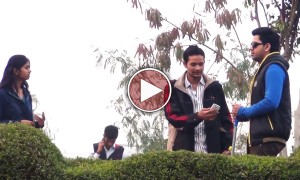 रास्ते पर चलते-चलते हो गया ब्रेकअप, ज़रूर देखिए कैसे।