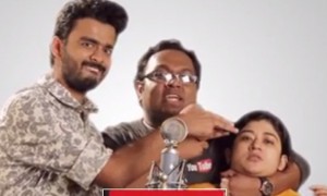 आप भी सोच में पड़ जाएंगे कि इन लड़कों की आवाज़  कोयल की है या कौवे कि  