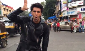 ऐसा क्या हो गया रणवीर सिंह के साथ की वो बेसुध होकर नाचने लगे 