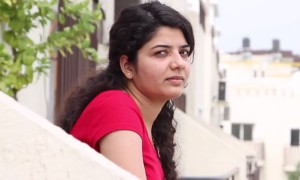  सिगरेट के धुँए की तरह इस लड़की ने कर दी इसकी ज़िन्दगी धुआँ - धुआँ 