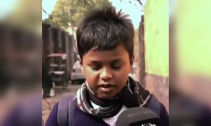 सही जा रहा लड़का, जब होगा तब देखा जायेगा