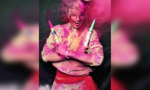 होली में हो जाइये आप भी इसकी तरह रांझणा