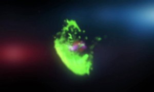 आपको और आपके परिवार को होली की बधाइयां