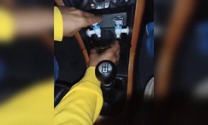 कार में ही बार बना डाला इन्होने तो