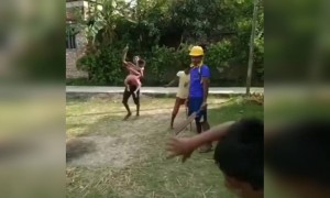 और ये मिल गयी विकेट