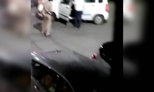 लॉक डाउन में रहे घर के अंदर, पुलिस सख्ती आपके भलाई के लिए बरत रही है