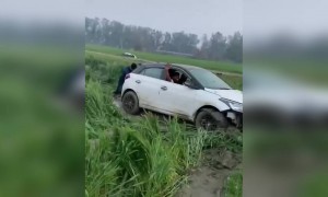 लाइफ में कितना भी प्रॉब्लम आ जाये हमेशा खुश रहने का कोशिश करना चाहिए