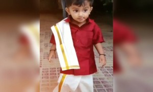 कितना क्यूट है ये बच्चा