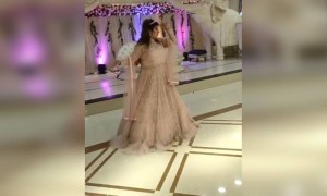 देखे इस प्यारी सी दुल्हन का डांस