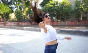 हनी सिंह के लोका लोका गाने पर बेहतरीन डांस