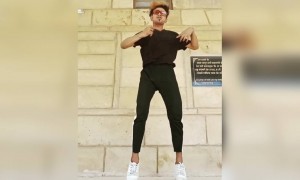 जिया जले जान जले पर रोबोटीक डांस