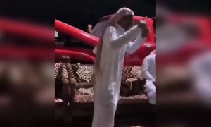 हॉर्न से डर गए शेख साहब