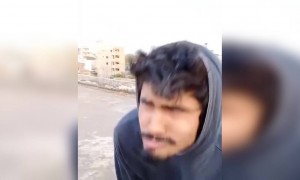 लोग कैसी पागलों वाली हरकतें करते है आजकल