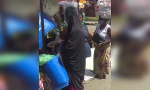 ये तो नेक्स्ट लेवल वाला मास्क हो गया