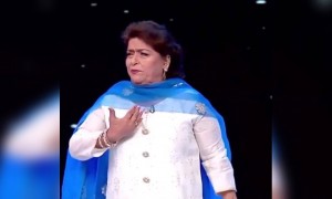 माधुरी और सरोज जी का डांस