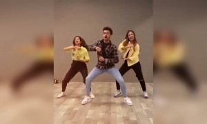 मुकाबला पर अमेजिंग डांस