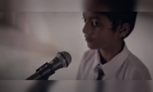 मेरे पापा देश चलाते है लेबर्स को सलाम