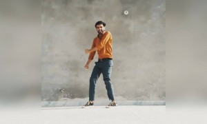 देखा तुमको जबसे बस देखा तुमको यारा