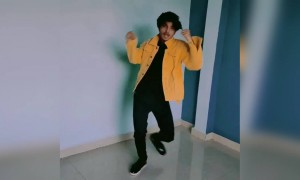 देखिये इस लड़के का गजब का डांस