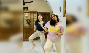 नचना औंदा नहीं पर शानदार डांस