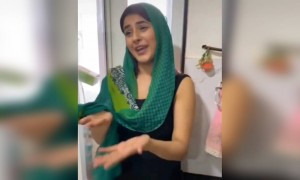 बर्तन घिस घिस के इसके हाथ दुःख गए