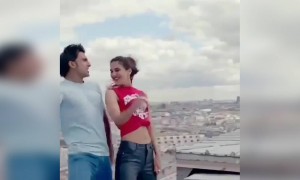 एक बार लॉक डाउन ख़त्म हो जाये फिर सब बाहर ऐसे ही ख़ुशी मनाएंगे