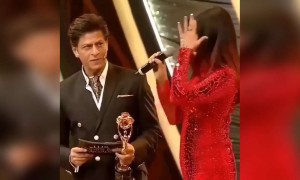 ऐश और शाहरुख़ की मस्ती