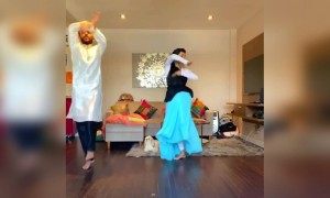 तू होगा ज़रा पागल तूने मुझको जो चुना