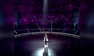 आयुष्मान की सुरीली आवाज़