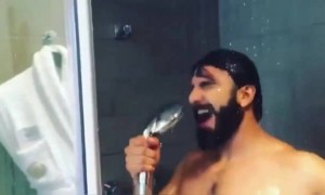 रनवीर सिंह का ये बेहद फनी वीडियो अभी देखिये