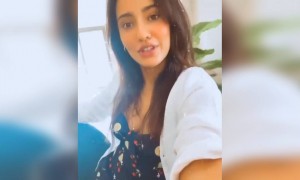नेहा शर्मा कितनी क्यूट है