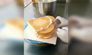 केक बनाना सीखे ऐसे