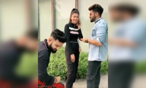 दिल टूट गया लड़की का