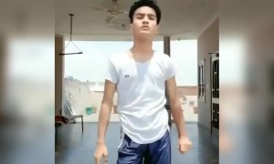 अरे भाई आजकल पता नहीं लगता कौन लड़का है और कौन लड़की