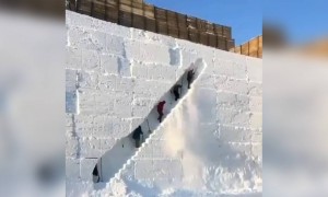 बाबा रे इतना सारा बर्फ कहाँ गिरता है