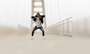 मुकाबला पर शानदार डांस