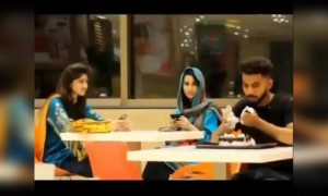 सिंगल लड़को को ऐसे ही जन्मदिन मानना पड़ता है