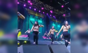 अरे सीटी बजाए...