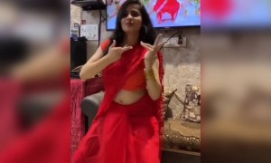 छम्मक छल्लो,.....!!