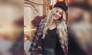 सिक्स पैक देखलेना लड़कीका एक बार !