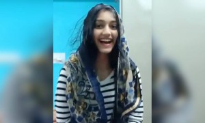 नई कोई पिक्चर दिखा दे!