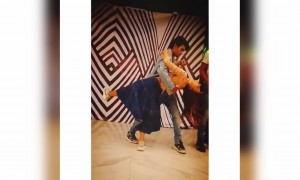 बे-इन्तेहाँ