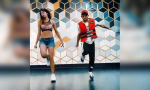 मिर्ची मिर्ची मिर्ची नजर तेरी तिरछी!!