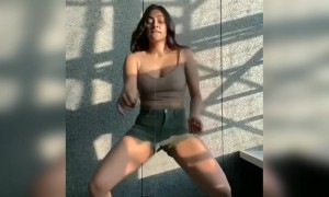 इसका हॉट डांस देखिए