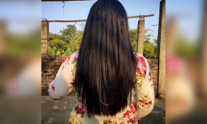 जाता क्या तेरा ...