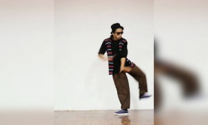 एयर वाक डांस एक बार जरूर देखना !