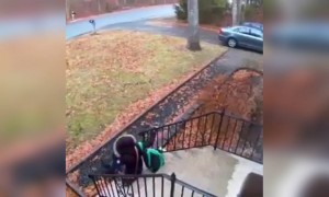 ऐसा मत बहार आना,एक बार वीडियो देखो !