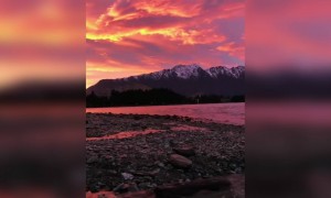 सनराइज विथ वाटर म्यूजिक एक बार सुनो आप बी !