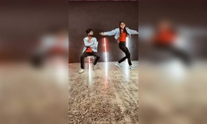 स्लो मोशन डांस वीडियो एक बार देखो !